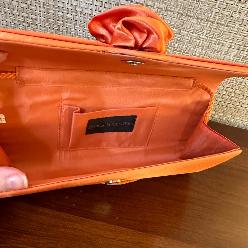 🌟2xHP🌟VTG 2000s Orange Satin Rose Evening Bag by Jessica McClintock - Picture 4 of 14